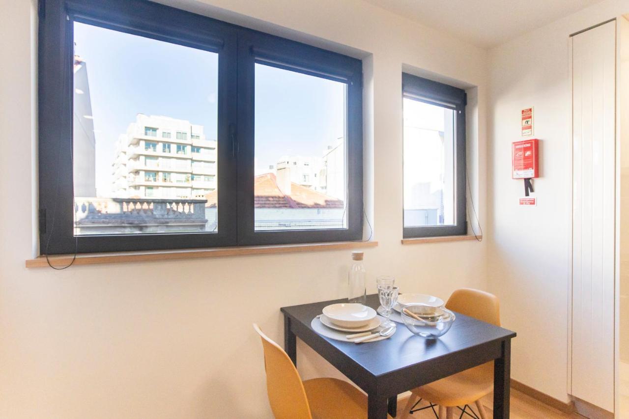 Homely Studio W/ Ac Near Marques By Lovelystay Porto Exteriér fotografie