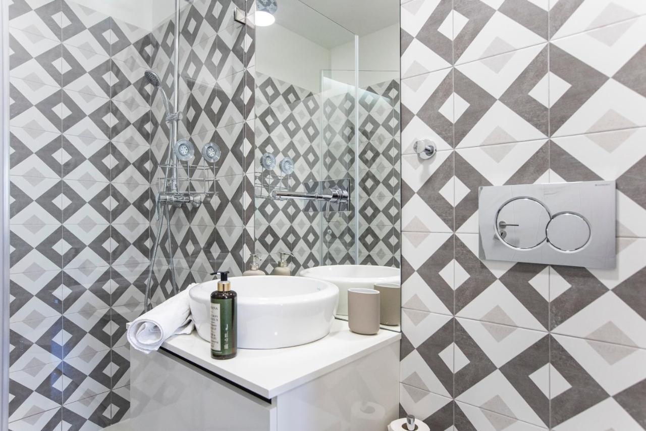 Homely Studio W/ Ac Near Marques By Lovelystay Porto Exteriér fotografie